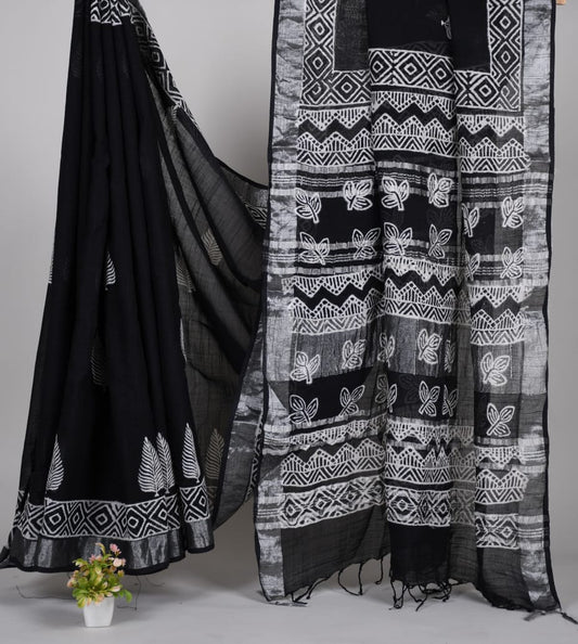 Linen saree: Aarohi